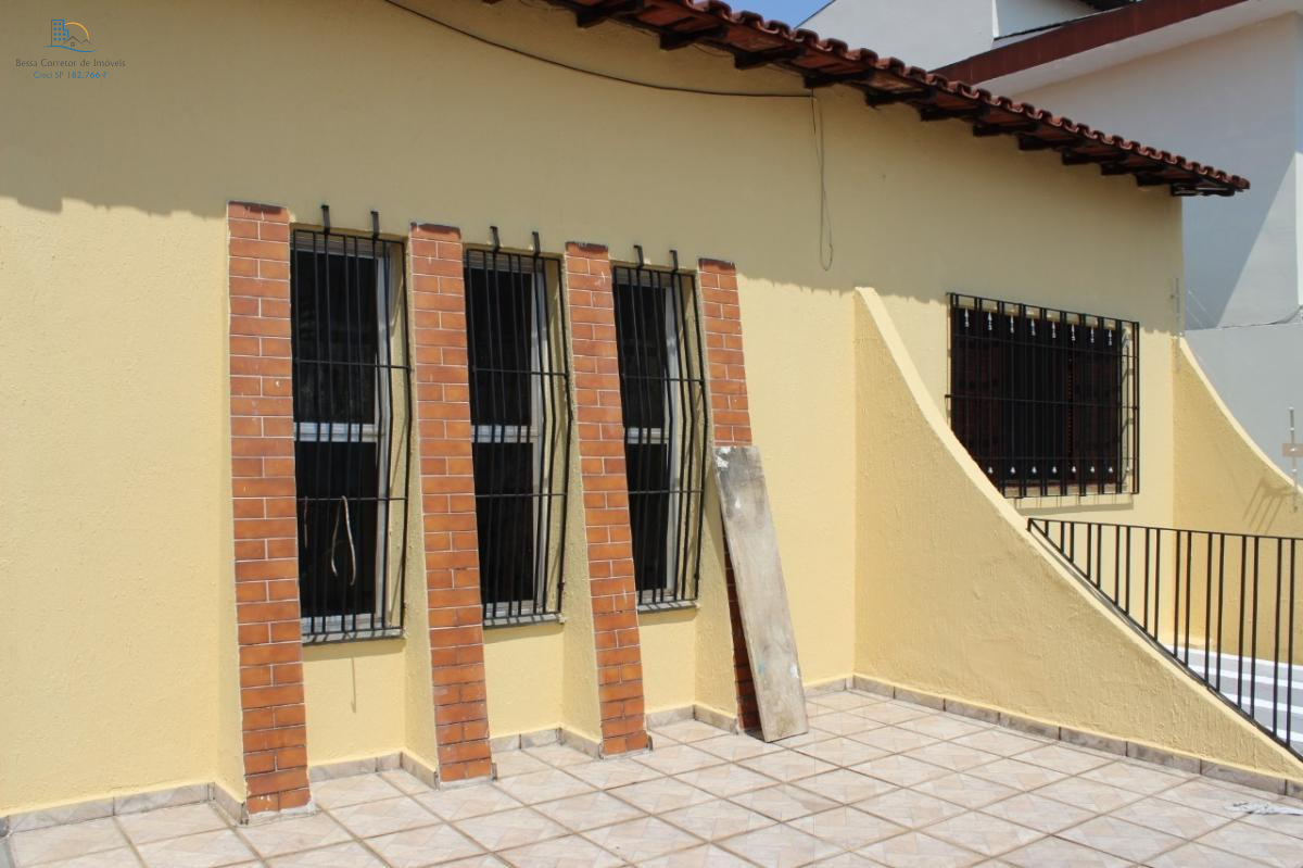 Casa à venda com 2 quartos, 200m² - Foto 8